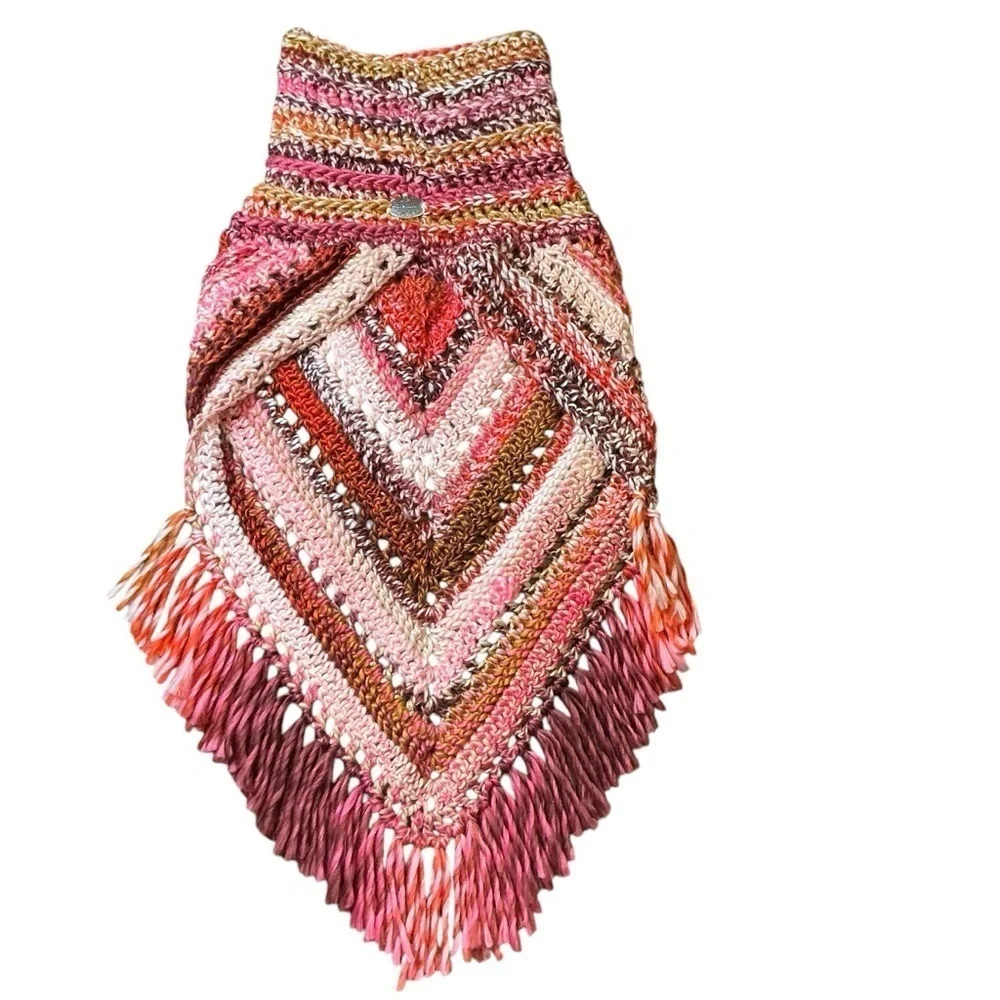 Handcrafted Crochet Cowl Neck Scarf With‎ Fringe New Handmade by Seller Knit